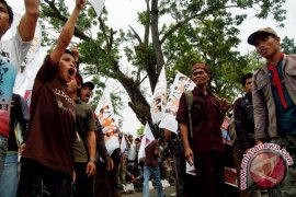 Meradang Di Tanah "Tak Bertuan"