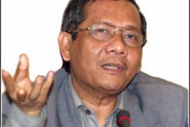 Mahfud MD Doakan Ahmad Heryawan-Deddy Mizwar
