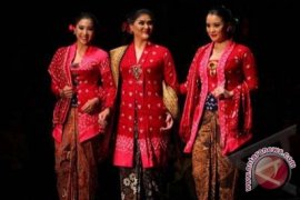 Kemenko PMK dorong pelestarian kebaya sebagai simbol identitas dan budaya bangsa