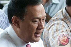 Martowardojo ready to undergo test for central bank chairman