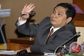 KPK periksa Utut Adianto