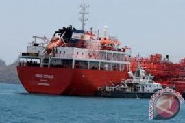 Yunani sita tanker Rusia terkait sanksi EU