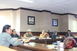 Komisi I Dukung Lelang Jabatan