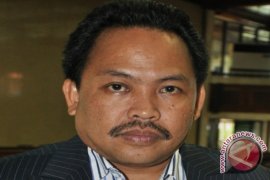  Datuk Yasir : Segera Perbaiki Jalan Trans Kalimantan