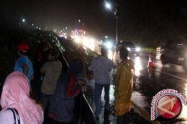  Longsor Tol Cipularang Jawa Barat