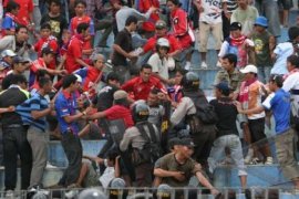 Superter PSIS Mengamuk