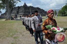"Ruwat-Rawat Borobudur" jadi ajang penelitian budaya 