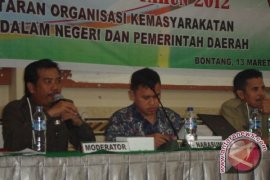 Kesbangpolinmas Fasilitasi SKT Ormas Non Afiliasi Institusi