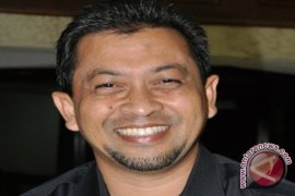  Hadi Mulyadi: PLN Jangan Padamkan Listrik saat UN 