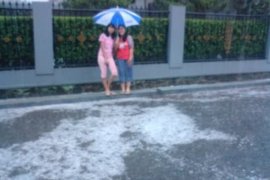 Hujan es diperkirakan akan guyur Alahan Panjang