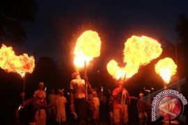 Arak Ogoh - ogoh Gorontalo