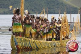 Pasang Danau Sentani Tidak Menghalangi FDS 2013