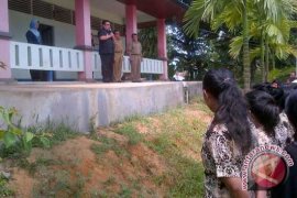 Bupati dan Kadis Dikpora Sekadau Semangati Siswa Peserta UN