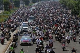 Jenazah Ustad Jeffry Disambut Ratusan Pelayat