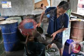 Pangkalan Minyak Tanah Diduga Curang