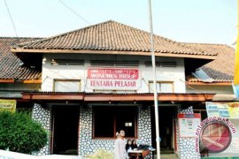 Penyidik panggil saksi terakhir perusakan SMA"17" 