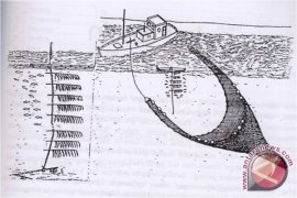 Satpol Air Dan Dinas Perikanan Patroli Di Bunati