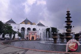 Warga Palembang gelar malam takbiran dengan prokes ketat