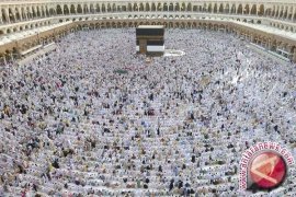 Krisis Minyak Berkepanjangan, Saudi Akan Jadikan Haji-Umroh Sumber Devisa