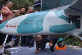 Kemenristek Luncurkan Pesawat Tanpa Awak 