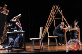 Kolaborasi Seniman Bali-AS