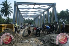 Perbaikan Jembatan Trans Sulawesi Majene Dipercepat 