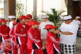 Wawali Kota Denpasar Tutup Porsenijar 2017