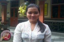 Peraih UN Tertinggi Nasional Ingin Jadi Guru