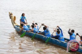 Lomba Gubang Panjang, Gambaran Masyarakat Tepi Mahakam