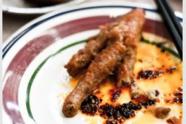 Skandal ceker ayam gemparkan publik China