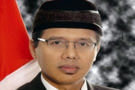 Gubernur: Tahan Diri Berbelanja Cegah Inflasi