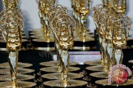  Yang Berbeda Dari Emmy Award Tahun Ini