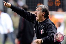 Martino: Barcelona juga berada dalam "krisis"