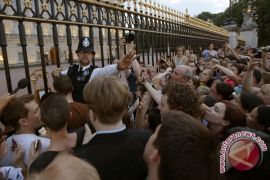 Kate Middleton Lahirkan Bayi Lelaki