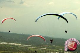 Kontingen paralayang Indonesia berlaga di kejuaraan dunia 