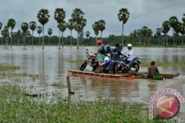 BANJIR WAJO Page 1 Small