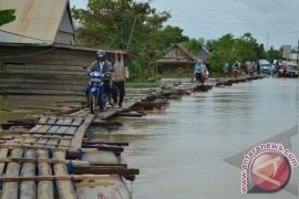 BANJIR WAJO Page 2 Small