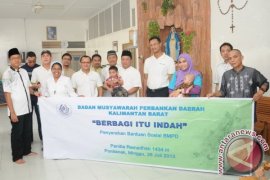 Badan Musyawarah Perbankan Daerah Provinsi Kalbar Berbagi Kasih