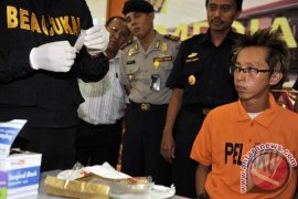 Narkotika MDA Via Kantor Pos