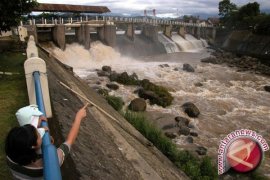 Bendung Katulampa Ditambah Beton Pemecah Arus 