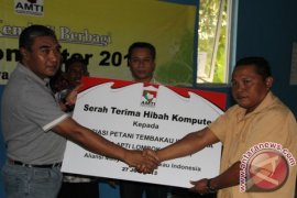 AMTI bantu komputer untuk APTI di NTB