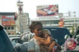 Suami yang paksa istrinya mengemis diduga gangguan jiwa