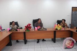 DPRD  sesalkan bantuan RS tak masuk APBDP 