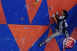 PANJAT TEBING- Atlet Kaltim raih emas Kejuaraan di Cina