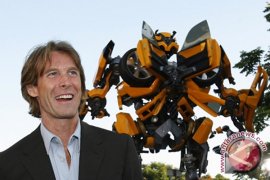 Michael Bay produseri film perang dunia II 'Sabotage'