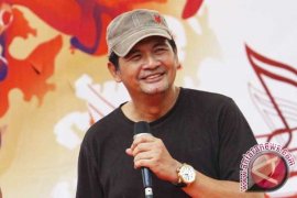 Jazz dan Dangdut Dalam Harmonisasi Idang Rasjidi