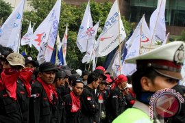 Asosiasi Serikat Pekerja : Hentikan Upaya Memiskinkan Buruh