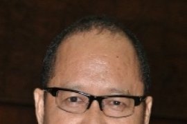  Dari Stadion sampai Jembatan