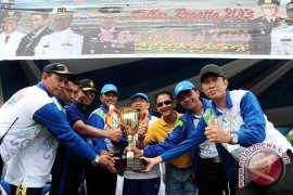 Lomba Dayung Piala Danlanal Pontianak Berjalan Sukses 