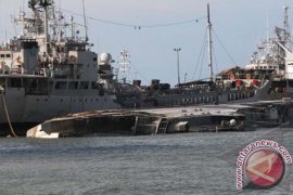 KRI Teluk Peleng Karam